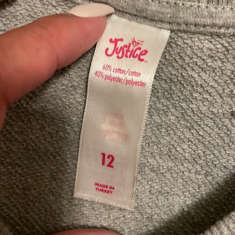 Girls Pull over Sweater - Picture 2 of 2